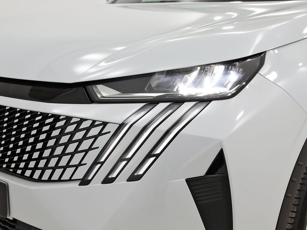 Peugeot 3008 Hybrid 1.2 100KW Allure eDCS6 36