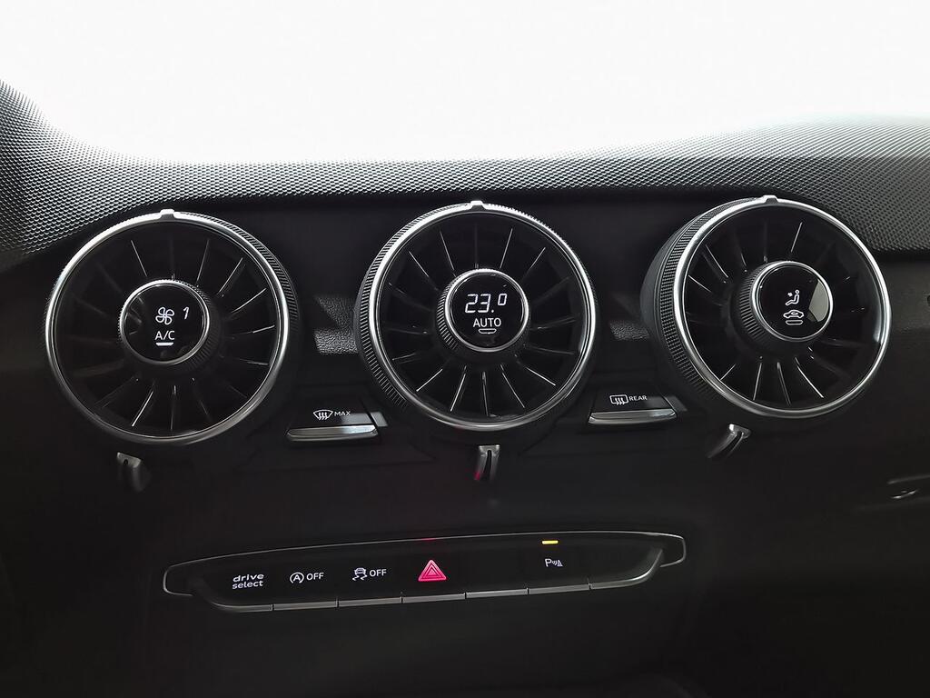 Audi TT 45 TFSI 180kW quatt. S tron B.Line Coupé 25