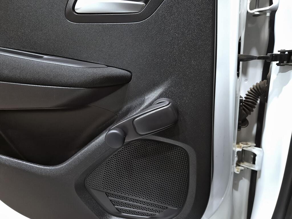 Peugeot 208 BlueHDi 73kW (100CV) Active 27