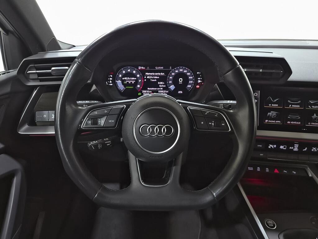 Audi A3 Sportback S line 35 TFSI 110kW (150CV) 17