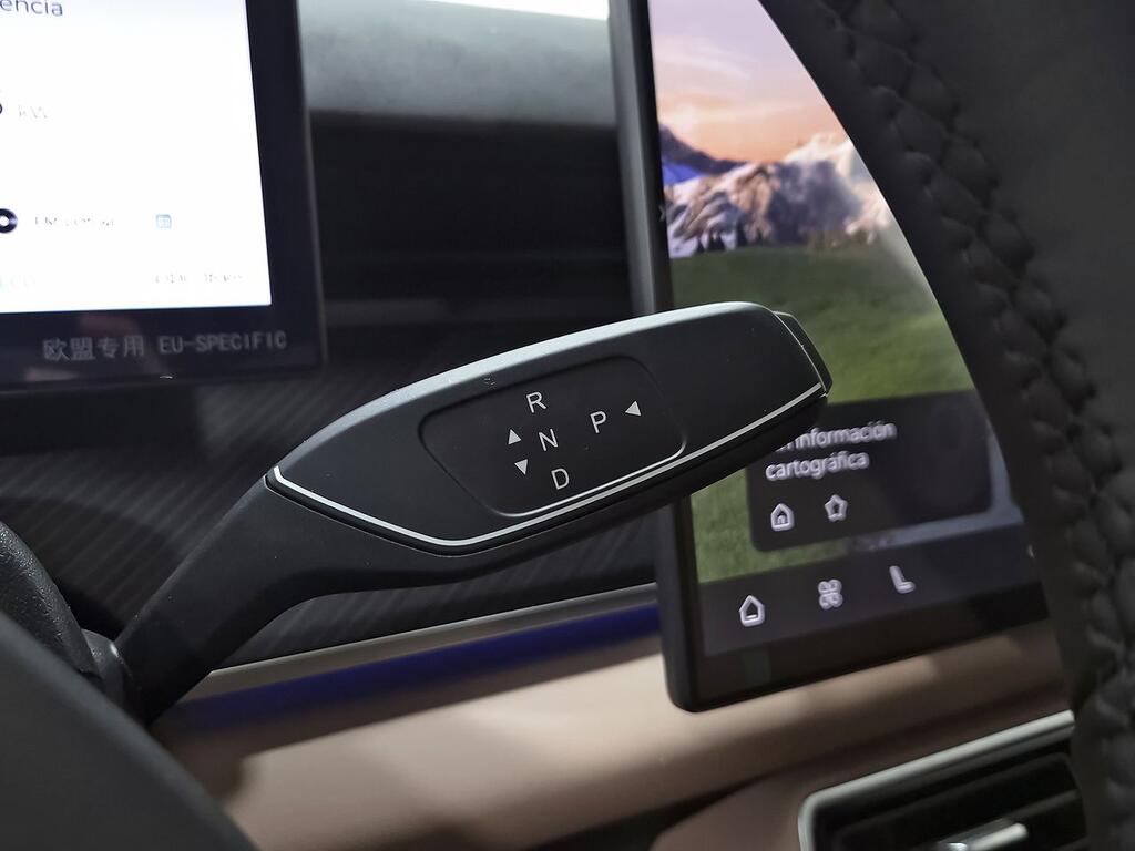 Ebro S900 PHEV 1.5 TGDI 3DHT 4X4 Luxury 18