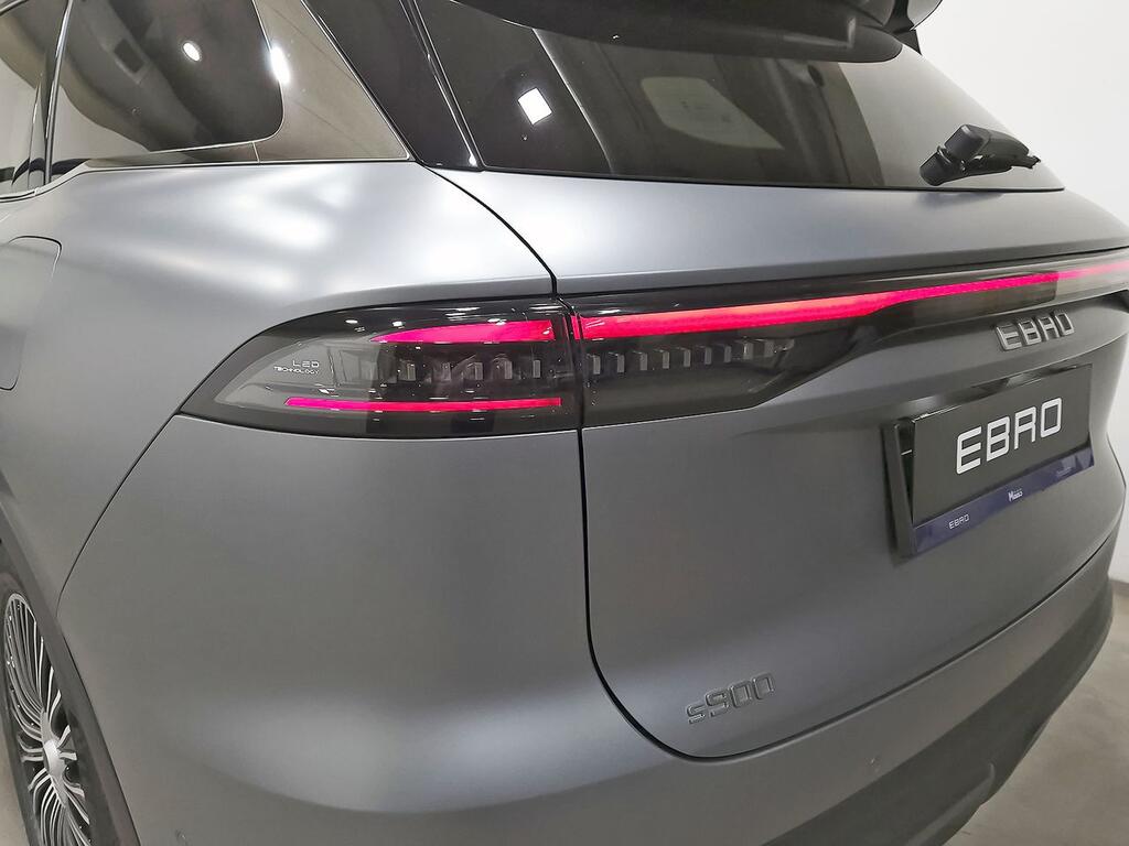 Ebro S900 PHEV 1.5 TGDI 3DHT 4X4 Luxury 43