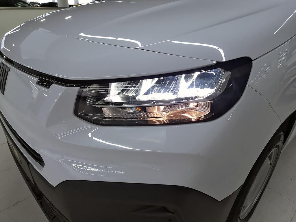 Fiat Doblò FURGON SERIE3 EASY PRO 1.5 BLUEHDI 75KW 650KG L1 100CV 3P 25