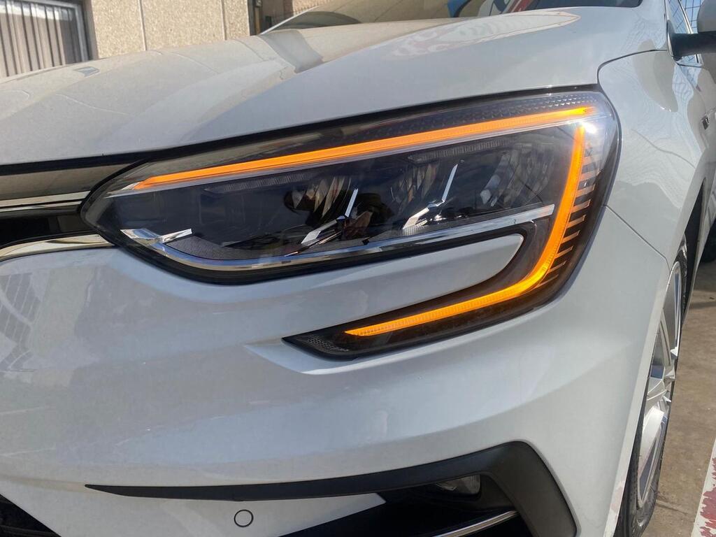 Renault Megane S.T. Business Blue dCi 85 kW (115CV) 13