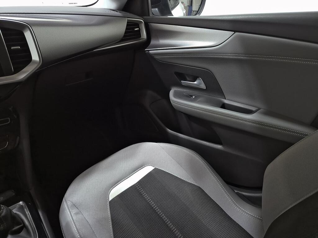 Opel Mokka 1.5 D Business Elegance 29