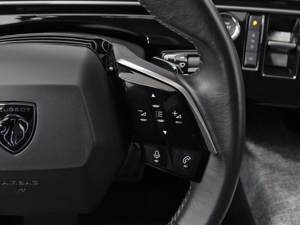 Peugeot 3008 Hybrid 1.2 100KW Allure eDCS6 19