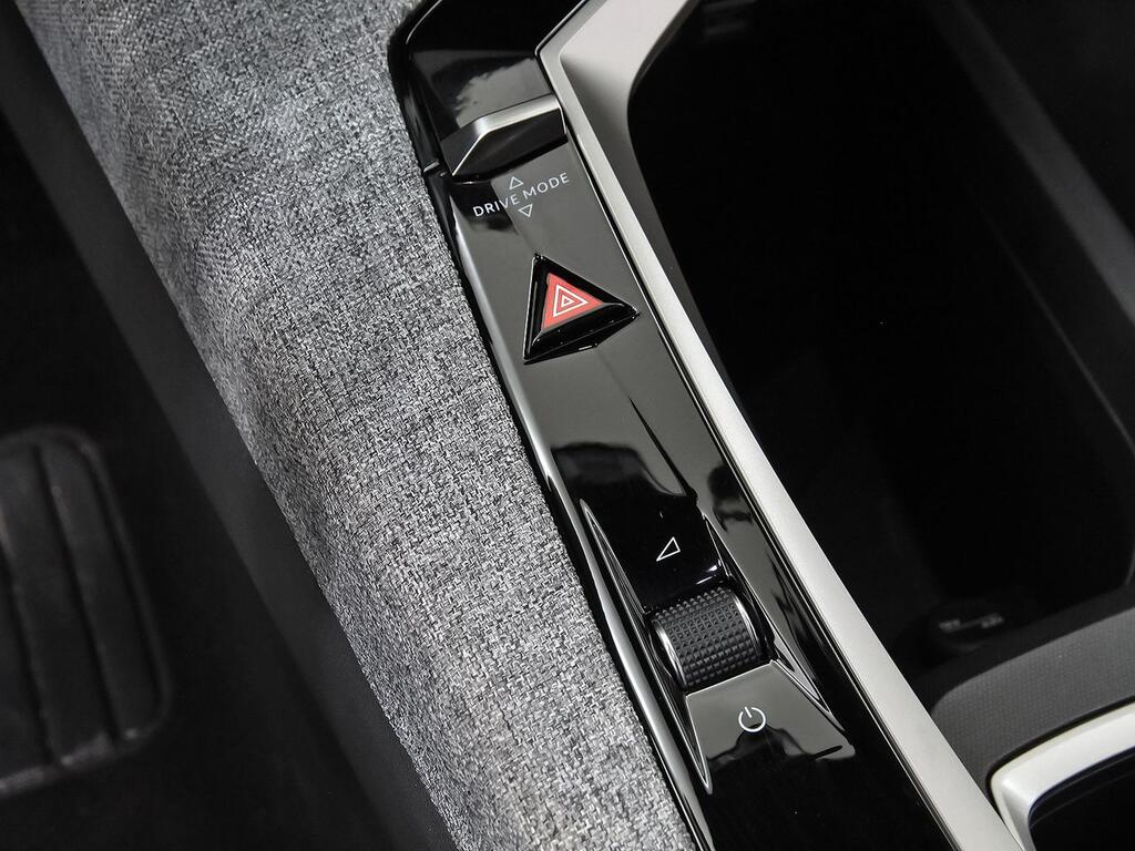 Peugeot 3008 Hybrid 1.2 100KW Allure eDCS6 33