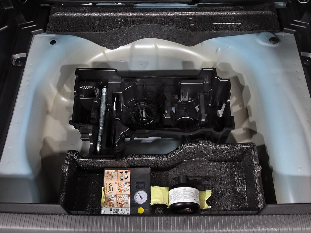 Peugeot 2008 N2008 Allure Hybrid 145 eDCS6 35