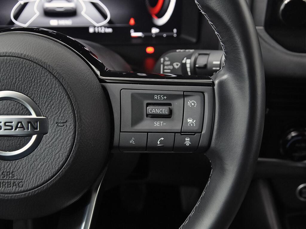 Nissan Qashqai DIG-T 103kW N-Connecta 18