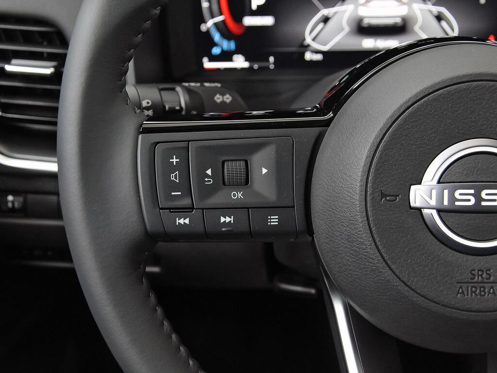 Nissan X-Trail 5pl 1.5 e-4ORCE 158kW 4x4 A/T Acenta 17