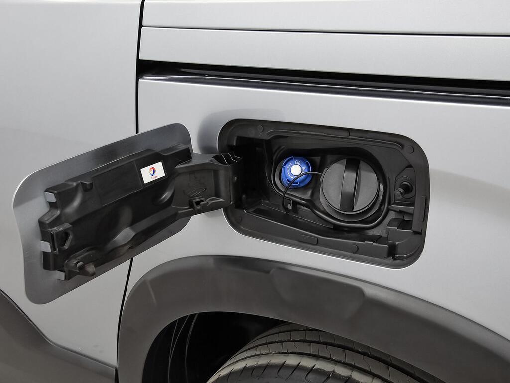 Peugeot Rifter 1.5 BLUEHDI 100 GT BUSINESS STANDARD 5P (TECHO SOLAR) 36