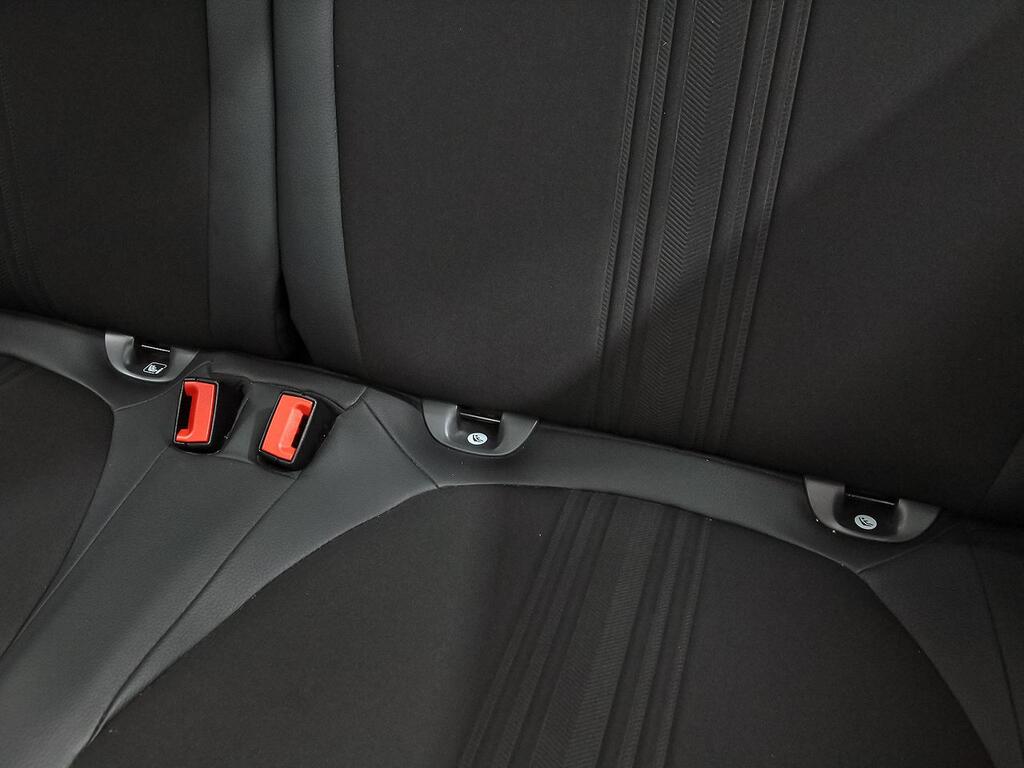 Fiat 500 Sport 1.0 Hybrid 51KW (70 CV) 29