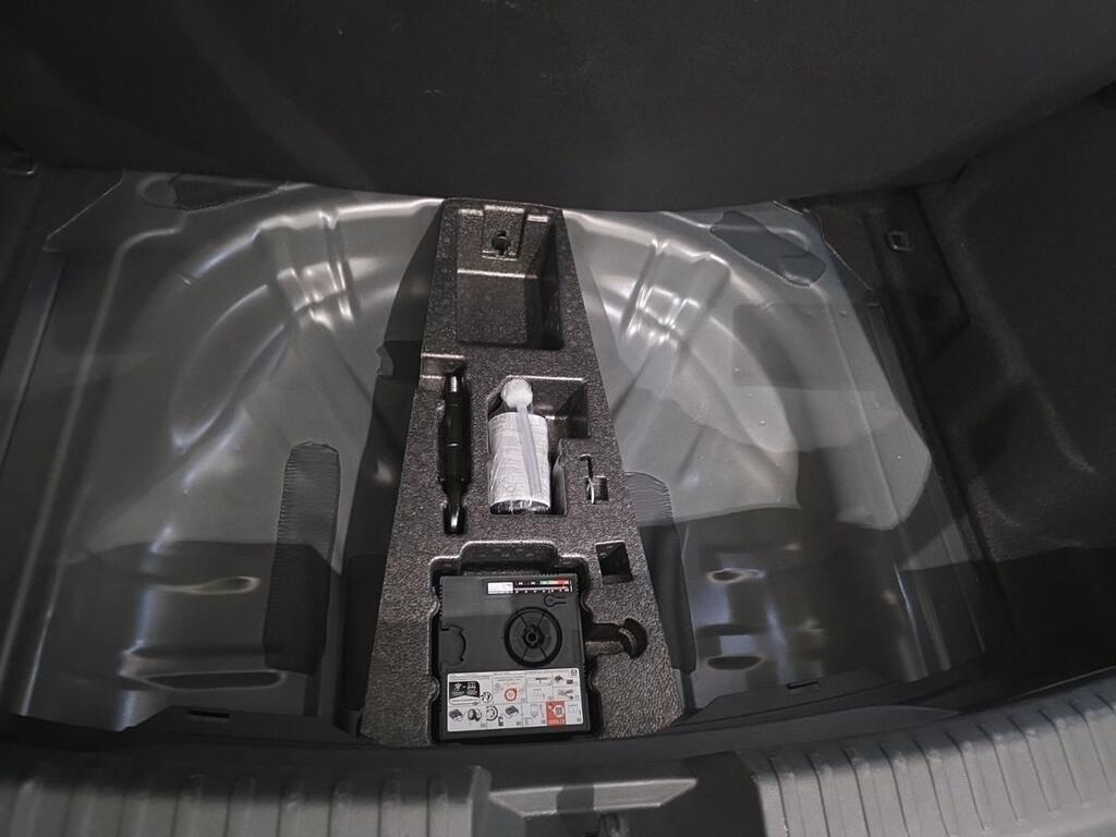 Seat Leon 1.5 TSI 85kW S&S Style 25 Aniversario 19