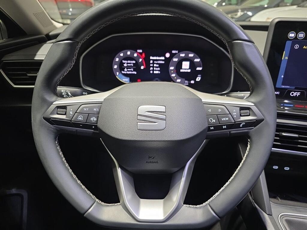 Seat Leon 1.5 TSI 85kW S&S Style 25 Aniversario 11