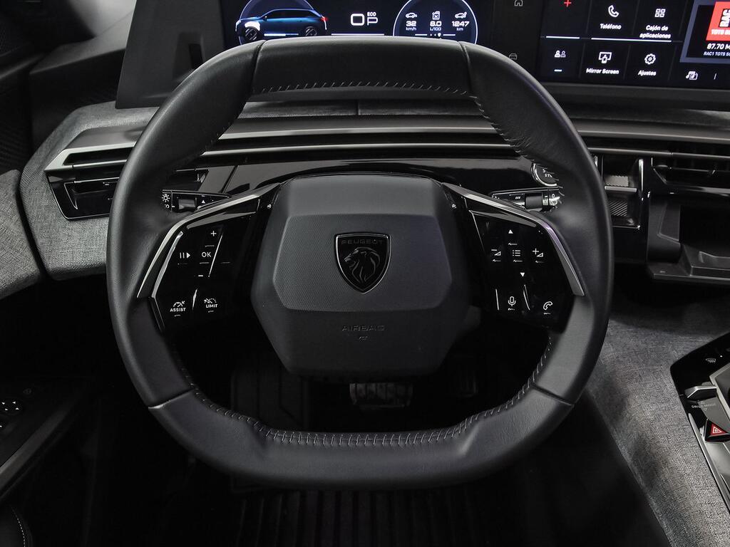 Peugeot 5008 1.2 100KW Allure eDCS6 21