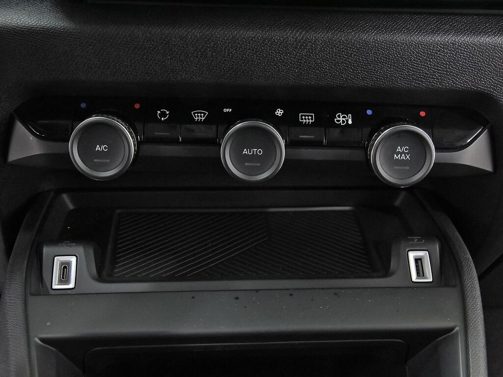 Citroën C4 Hybrid 136 e-DCS6 Plus 29