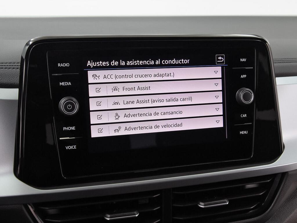 Volkswagen T-Roc ″Más″ 1.0 TSI 85kW (115CV) 26