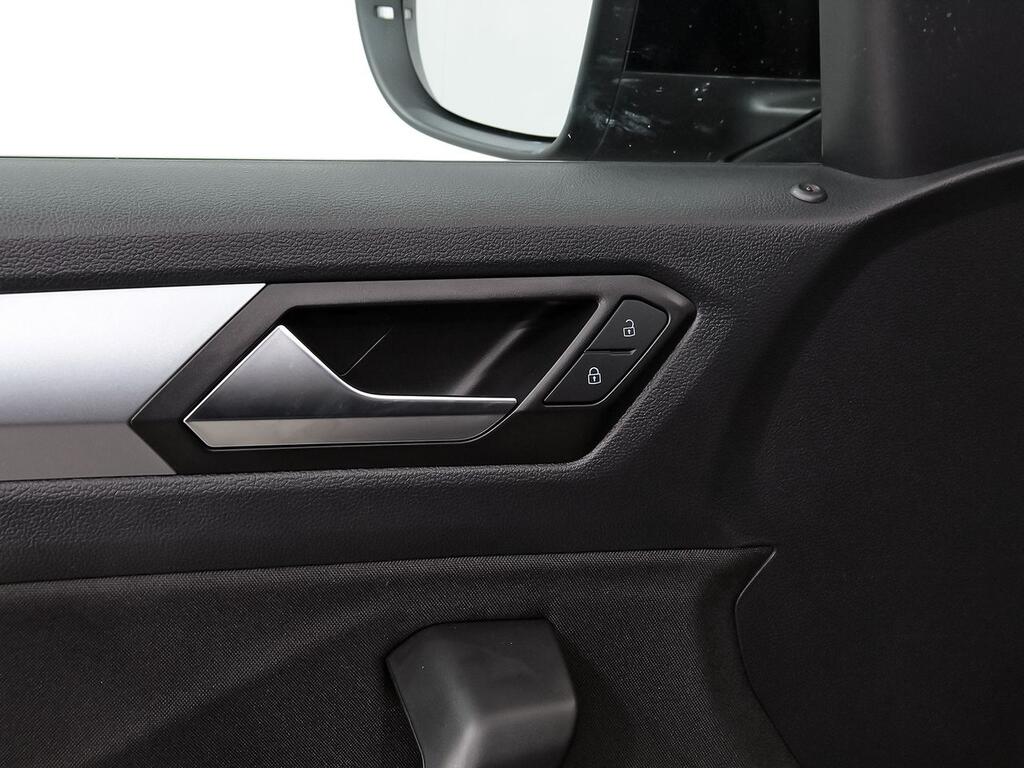 Volkswagen T-Roc ″Más″ 1.0 TSI 85kW (115CV) 13