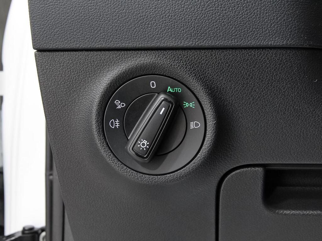 Skoda Karoq 1.5 TSI 110kW (150CV) DSG ACT Sportline 12