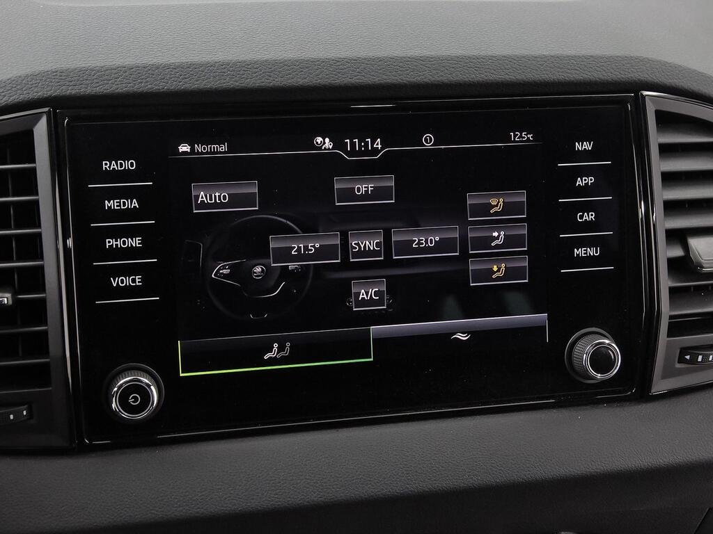 Skoda Karoq 1.5 TSI 110kW (150CV) DSG ACT Sportline 27