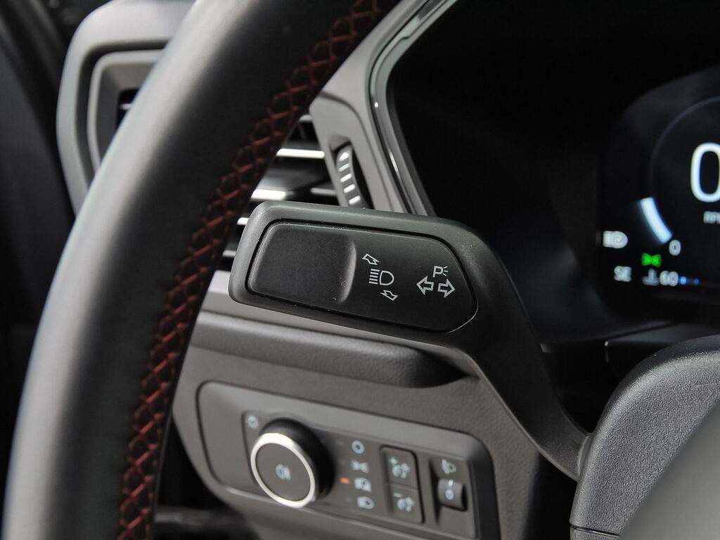 Ford Kuga ST-Line 1.5T EcoBoost 110kW (150CV) 16