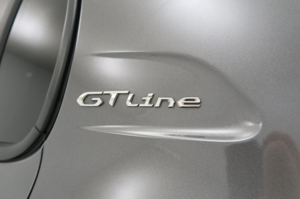 Peugeot 208 PureTech 96kW (130CV) EAT8 GT Line 19