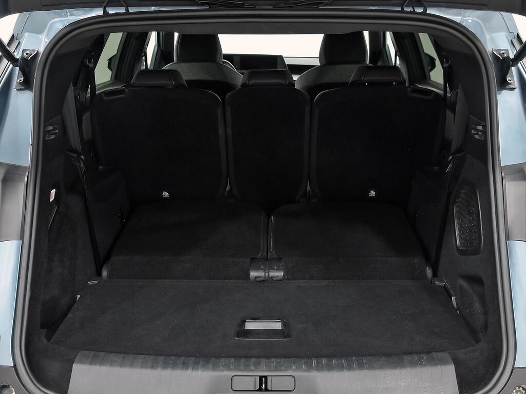 Peugeot 5008 1.2 100KW Allure eDCS6 11